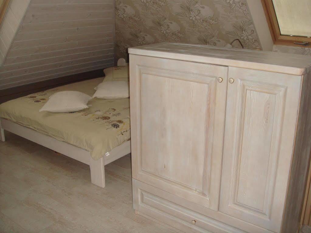 Estere سيسيس المظهر الخارجي الصورة